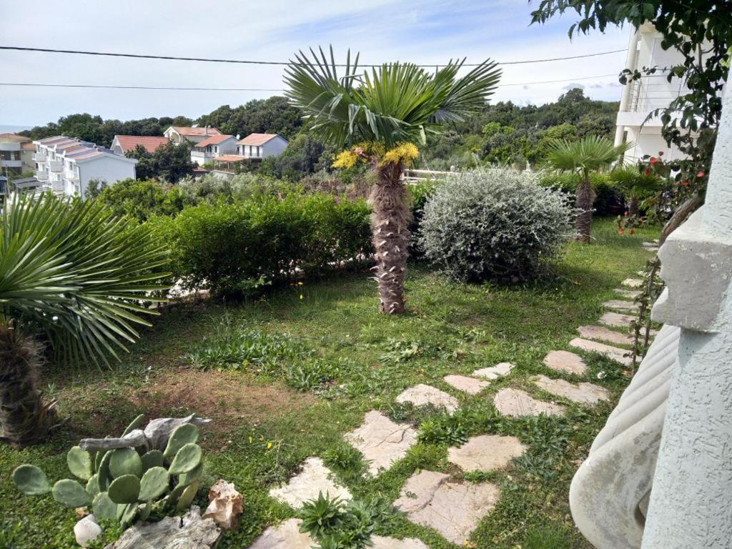 Majero Apartments يوتجيها المظهر الخارجي الصورة