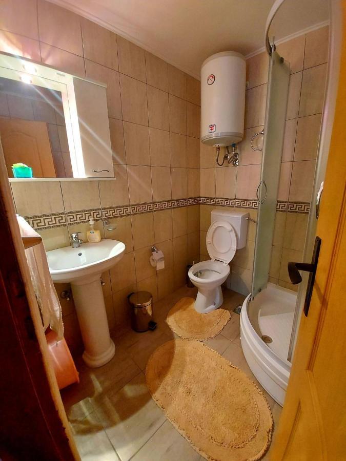 Majero Apartments يوتجيها المظهر الخارجي الصورة