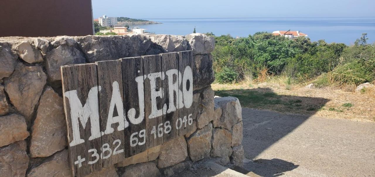 Majero Apartments يوتجيها المظهر الخارجي الصورة
