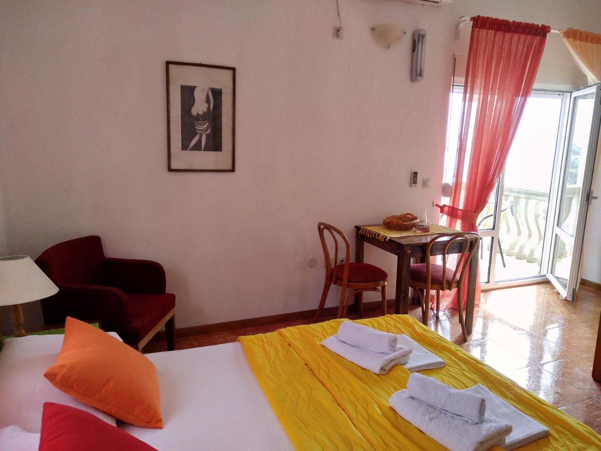 Majero Apartments يوتجيها المظهر الخارجي الصورة